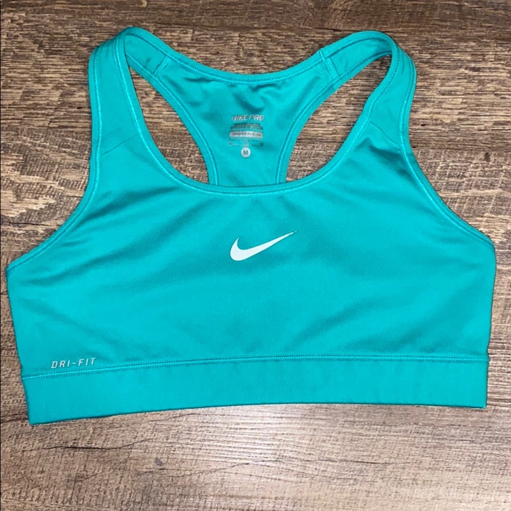 Women’s Nike sports bra